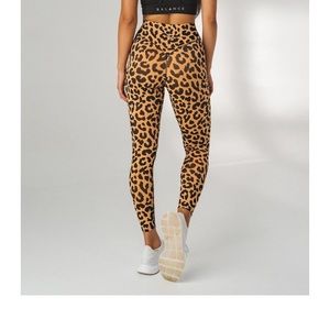 Balance Athletica King Cheetah ascend pant